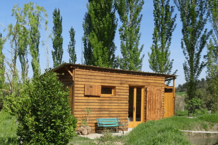 Éco-cabanes en terres du Vanson à Volonne